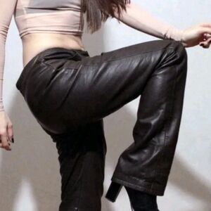 DKNY 100% Leather Black Pants | Size 4